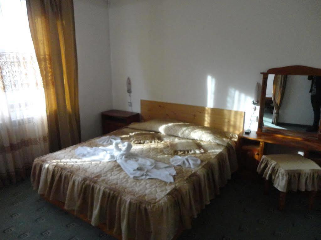 Guest Rooms Grachenovi Bansko Exterior foto